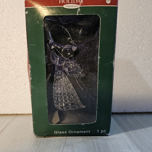 Hand Spun Glass Angel Ornament - Picture 6 of 7